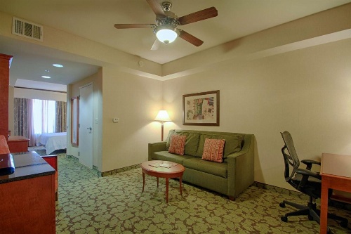 Hilton Garden Inn Las Vegas Strip South image 33